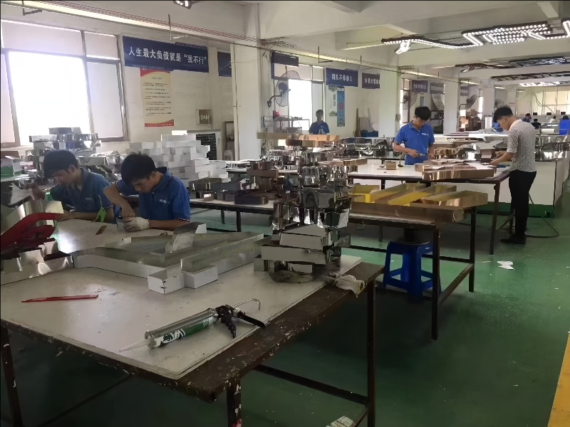 LED neon sign factory production process with acrylic cutting and neon flex assembly