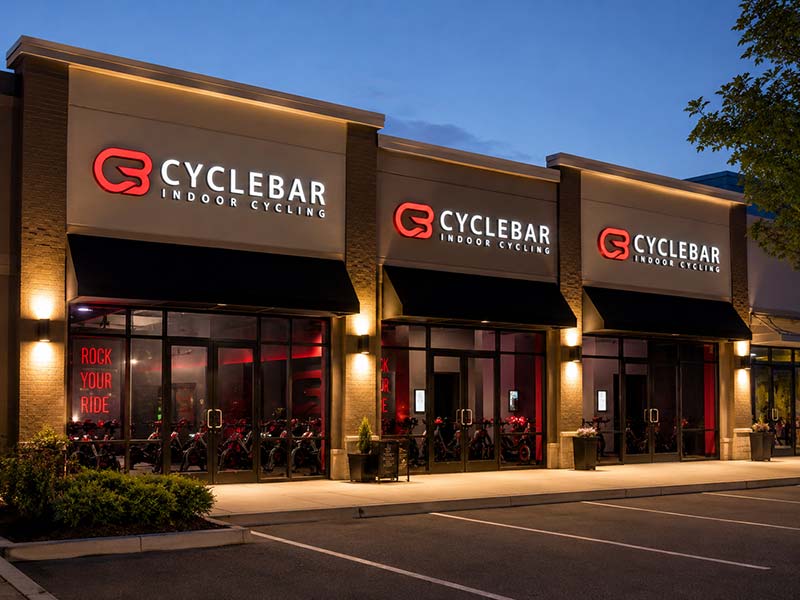 Franchise location storefront signs image